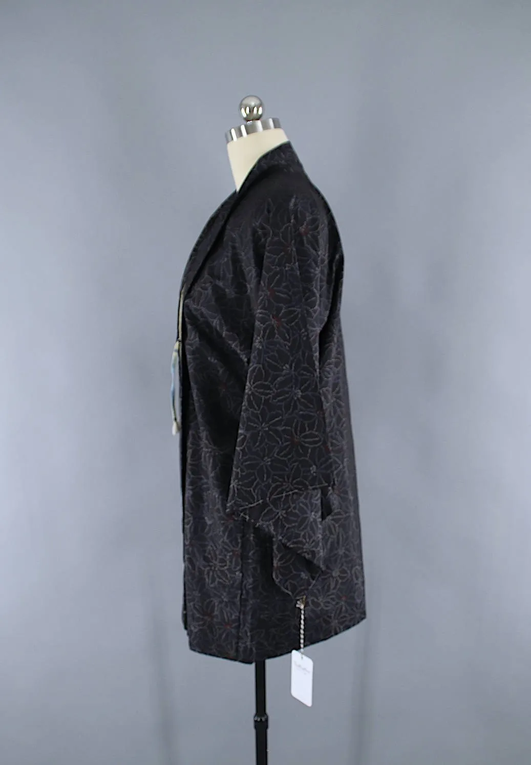 1950s Vintage Silk Haori Kimono Jacket Cardigan / Black Ikat Floral