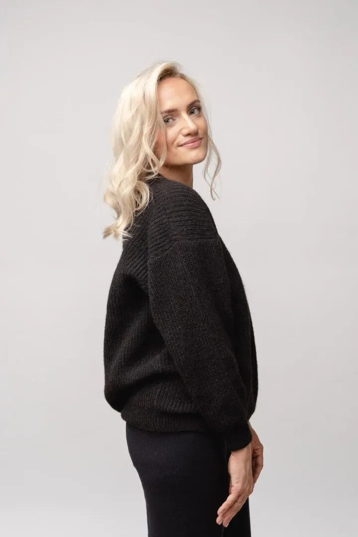 Alma Cardigan