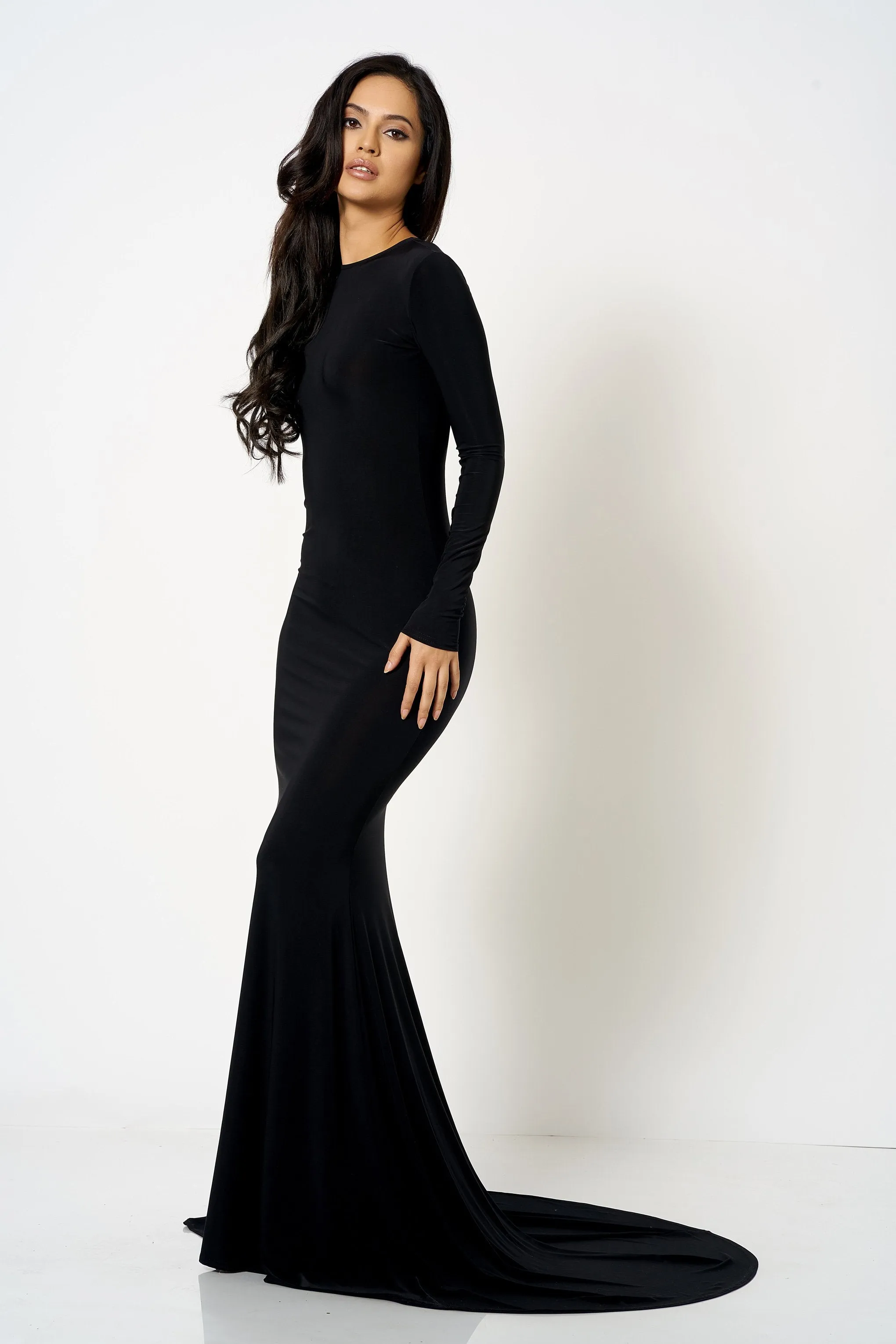 Black Backless Fishtail Maxi Dress