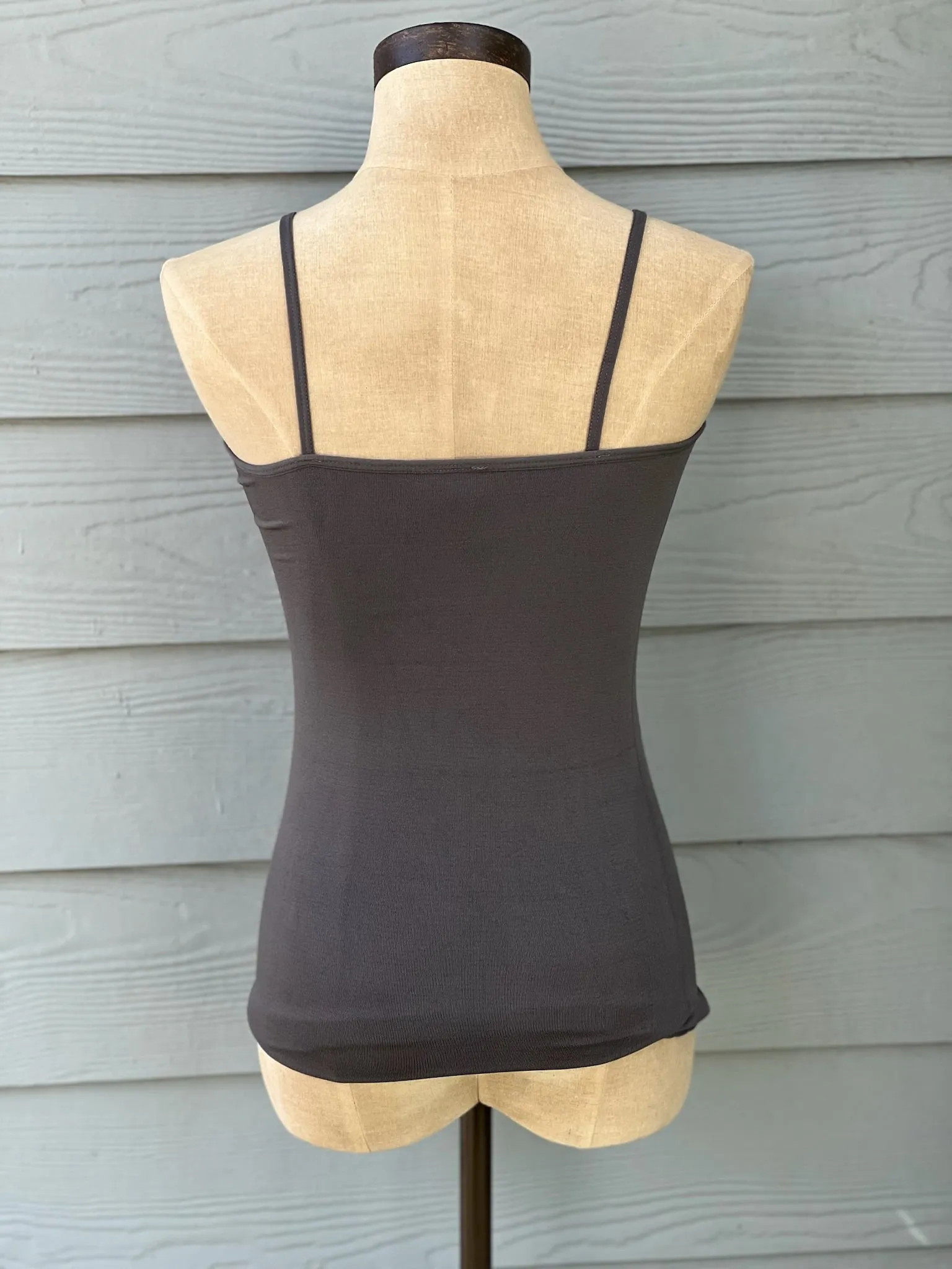 CAMISOLE W/ SIDE RIBBING (CHARCOAL)