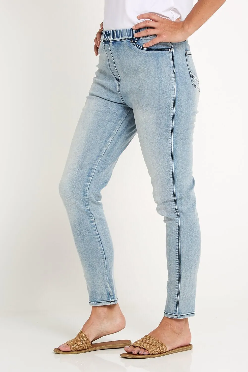 Carina Jeans - Light Denim