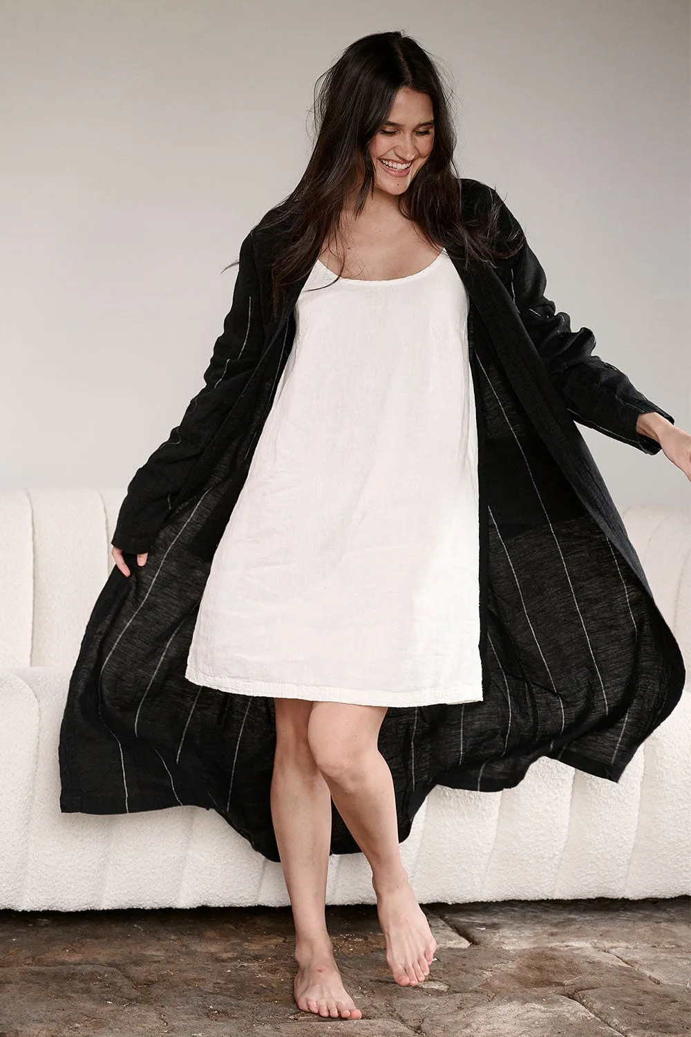 Carter Fundamental Linen Robe - Black w' White Fine Stripe