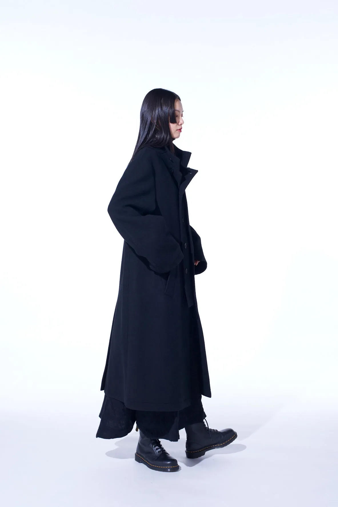 DOUBLE-WEAVE MELTON STAND COLLAR COAT