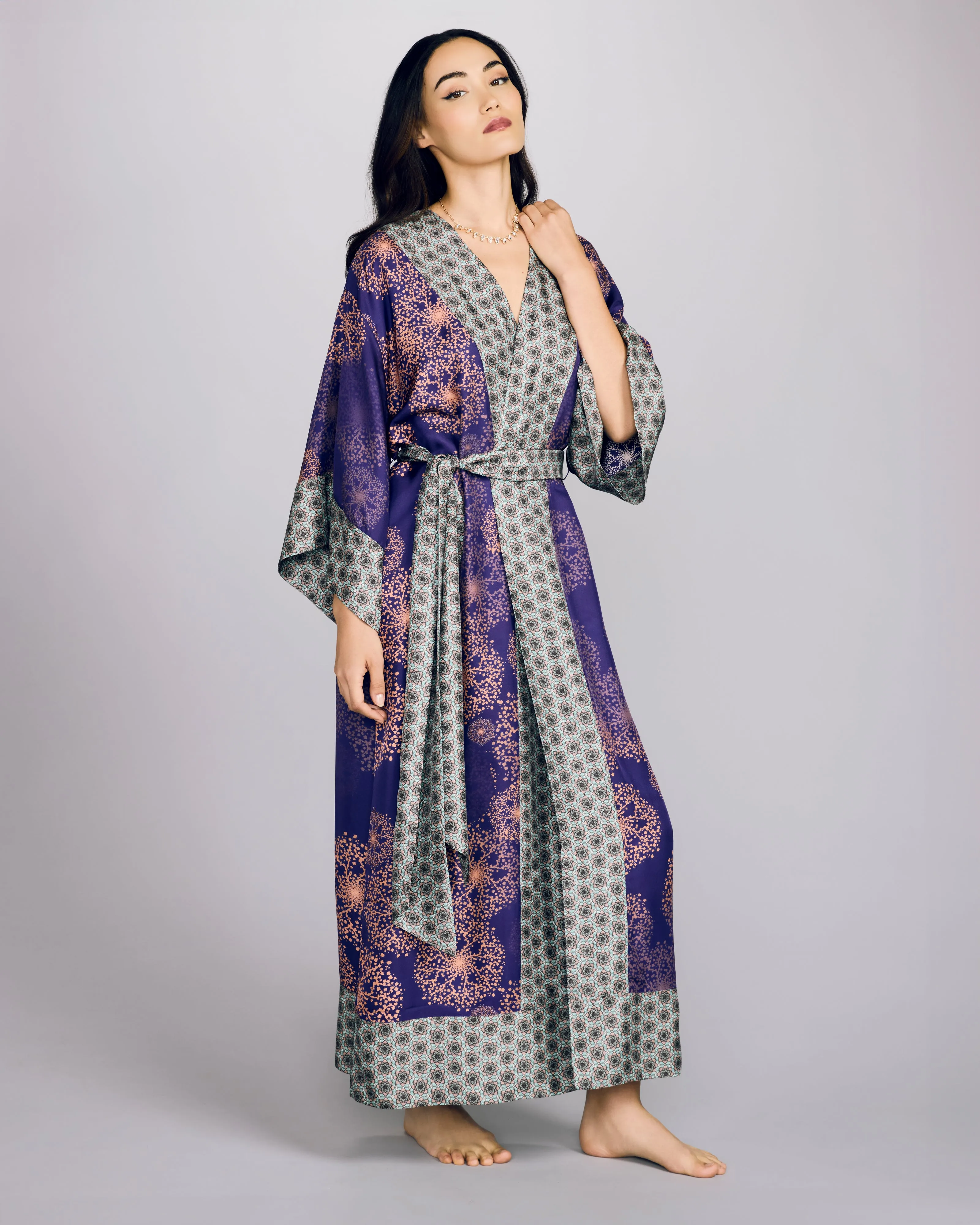 Kobe Hanabi Silk Robe