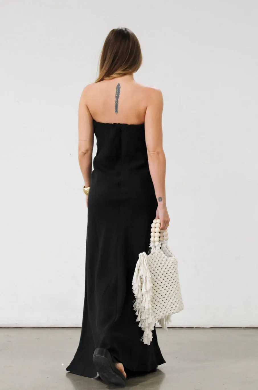 Midnight Elegance Linen Maxi Dress