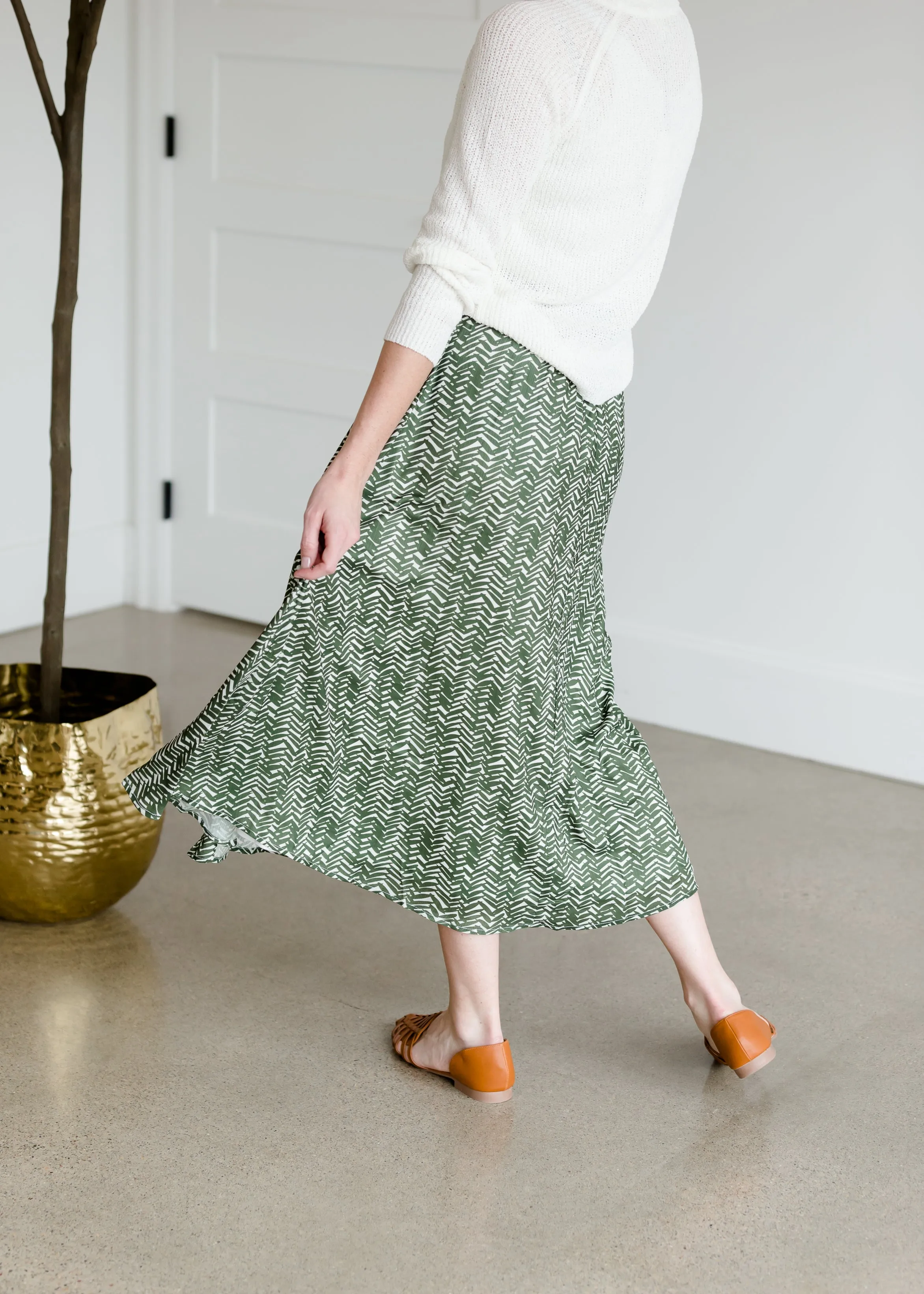 Olive Leaf Printed Midi Skirt