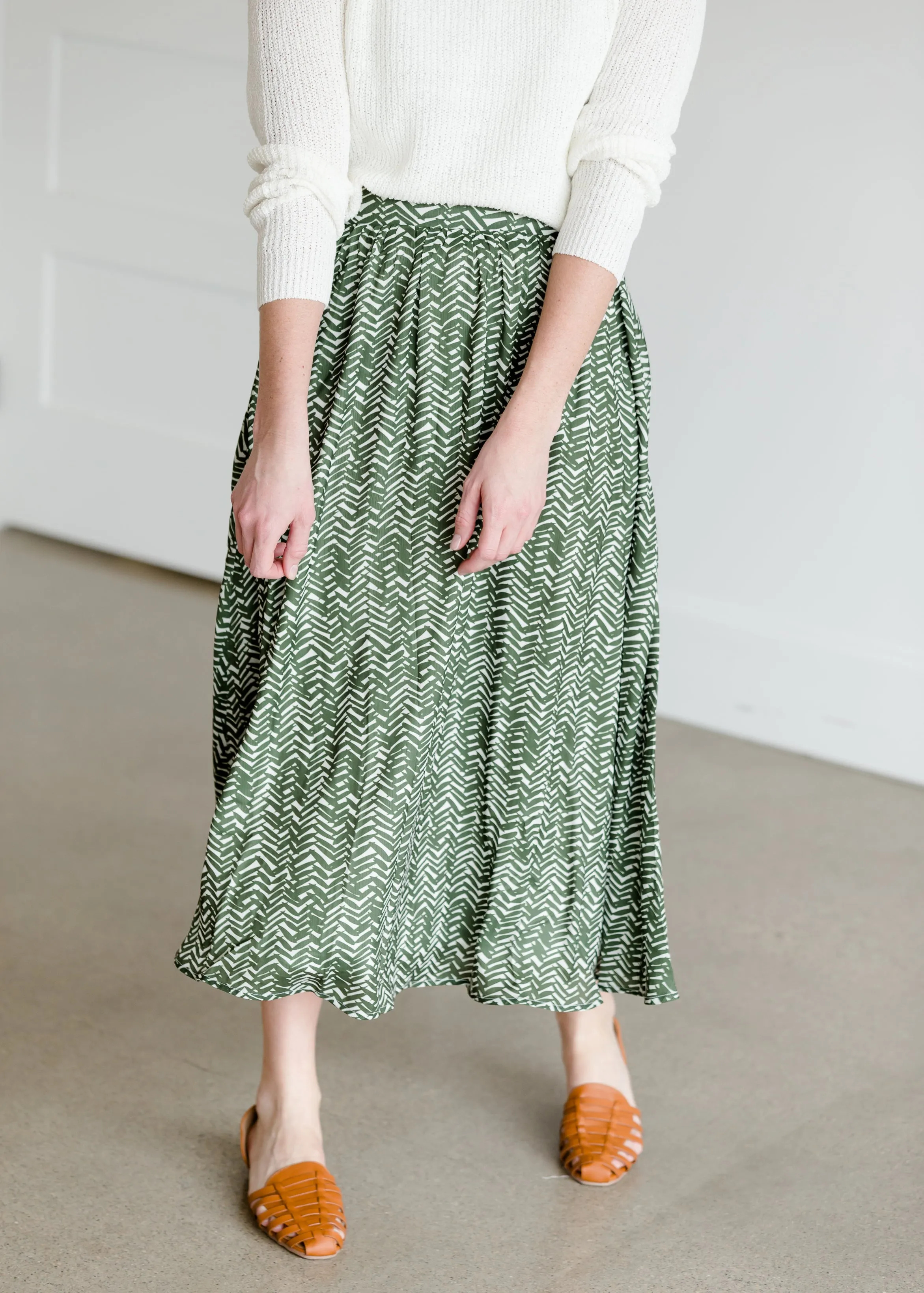 Olive Leaf Printed Midi Skirt