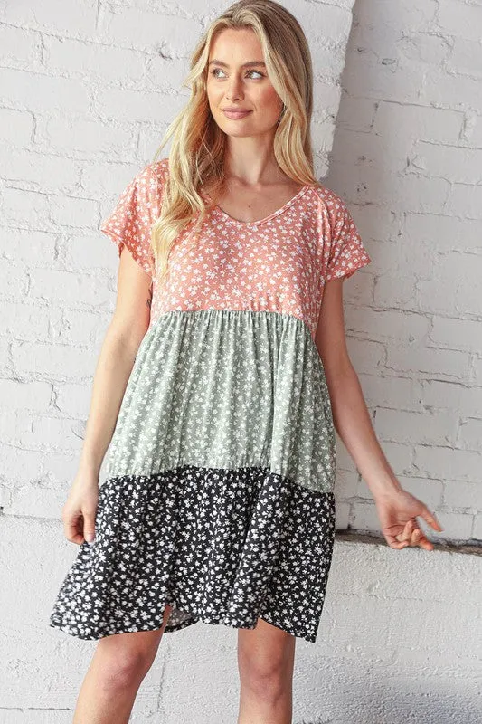 PLUS V NECK DITSY FLORAL PRINT SWING KNIT DRESS