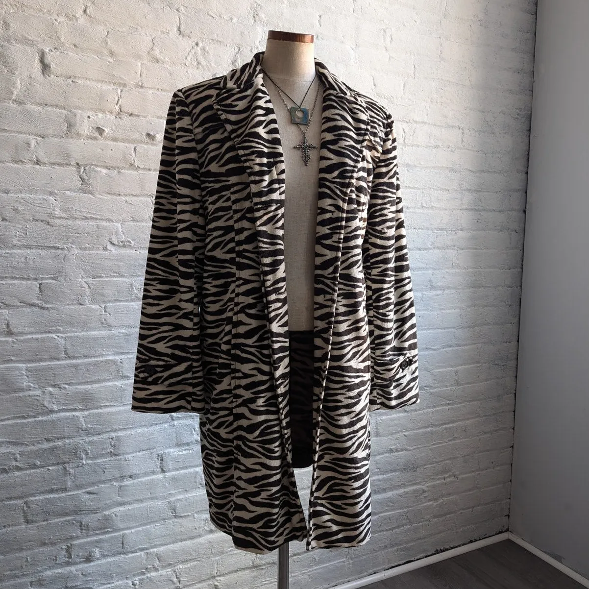 Vintage Black Striped Fuzzy Trench Coat Zebra Tiger Animal Print Teddy Jacket